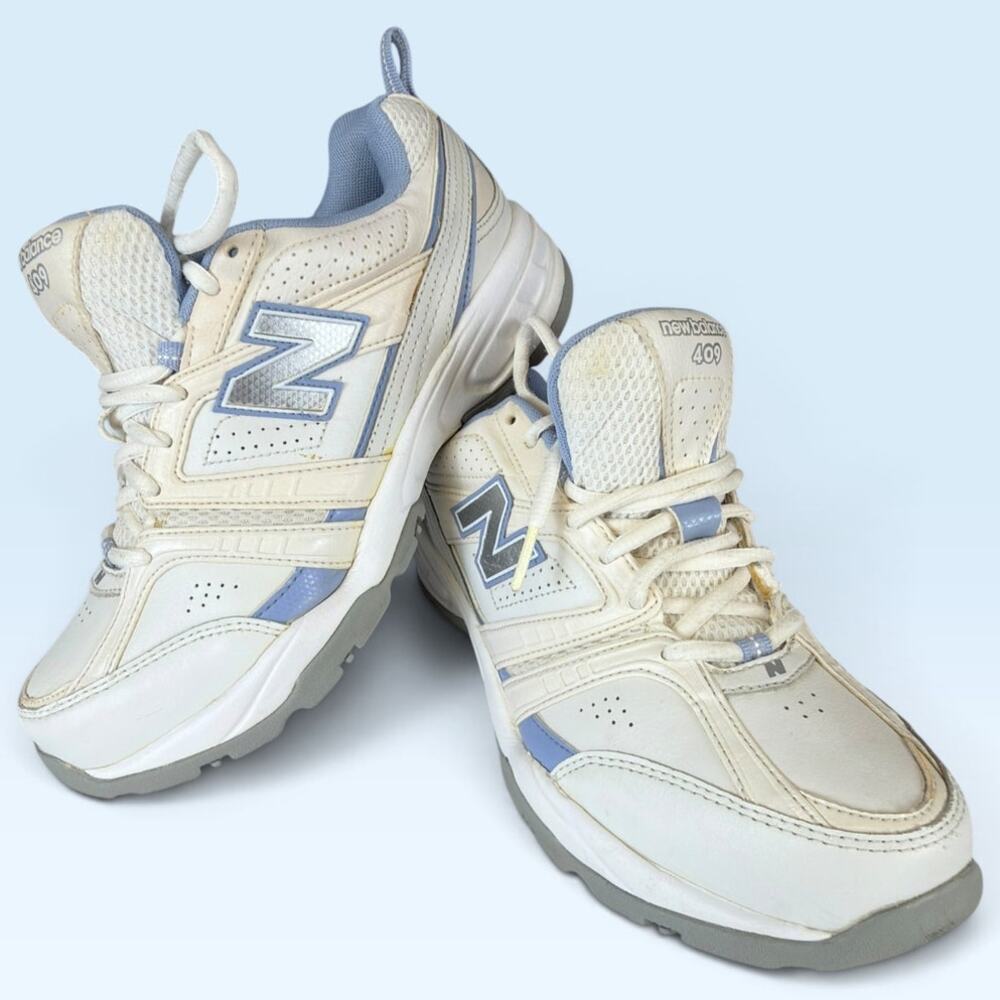 New Balance 409 Women's 9.5 White Blue Walking Athletic Shoes WX409WL